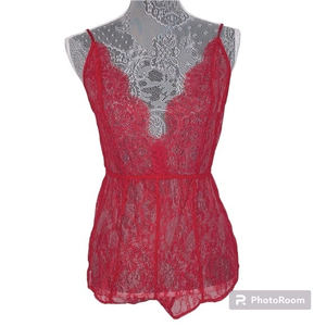 Victoria’s Secret red lace‎ negligee.  Size Small. Excellent used condition.
